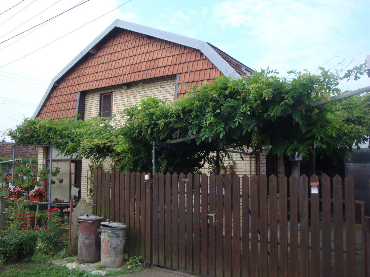 Kuća na Novoj Koloniji k_1133