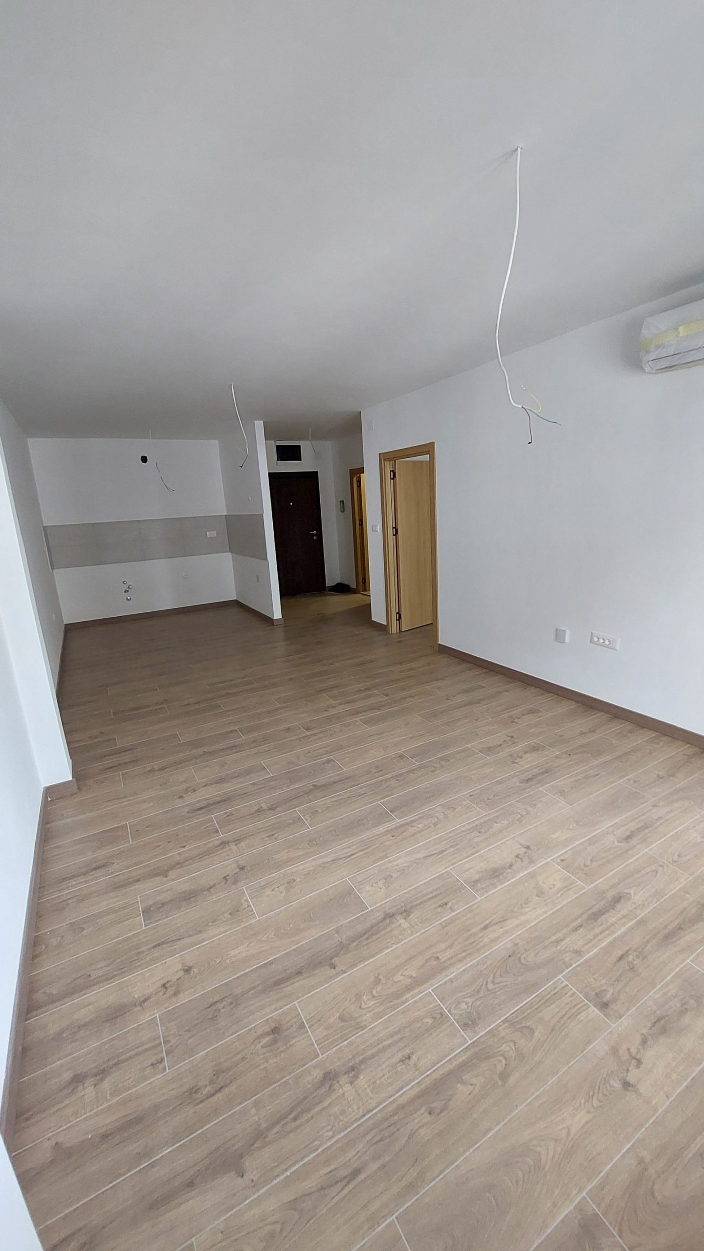 Dvosoban stan u novogradnji na Bagljašu s_1158