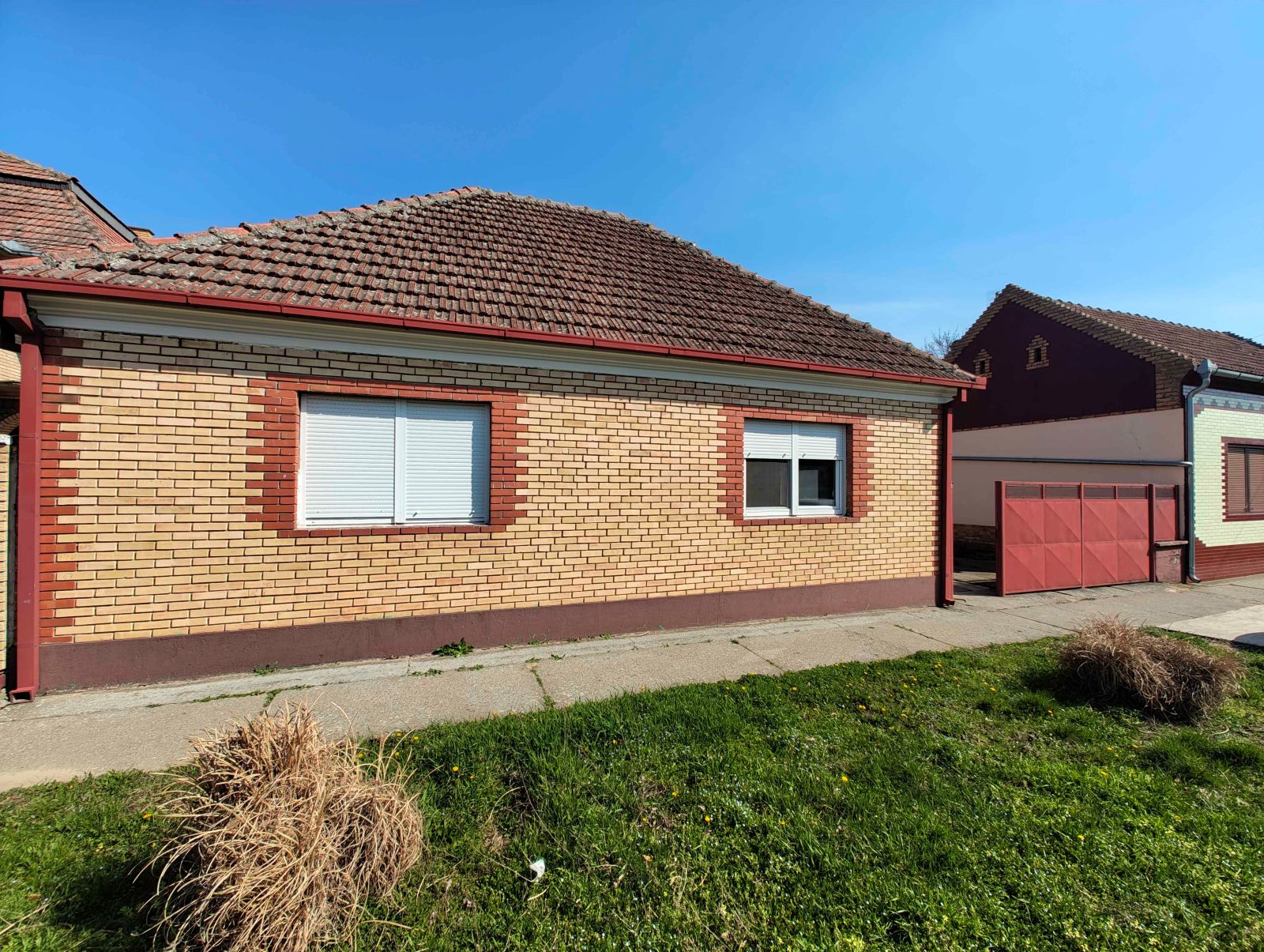 Kuća u Ečkoj k_1679