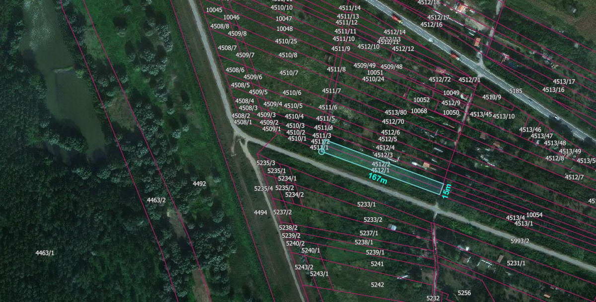 Plac pored Tise p_201.02