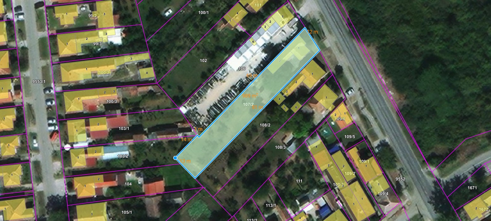 Kuća za rušenje u Šumici p_224