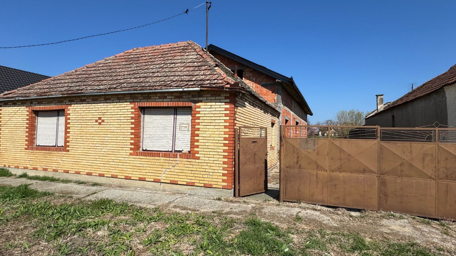 Kuća u izgradnji u Ečki k_2050