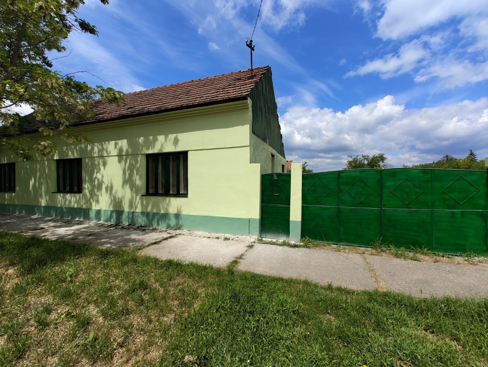 Kuća u Elemiru k_2058