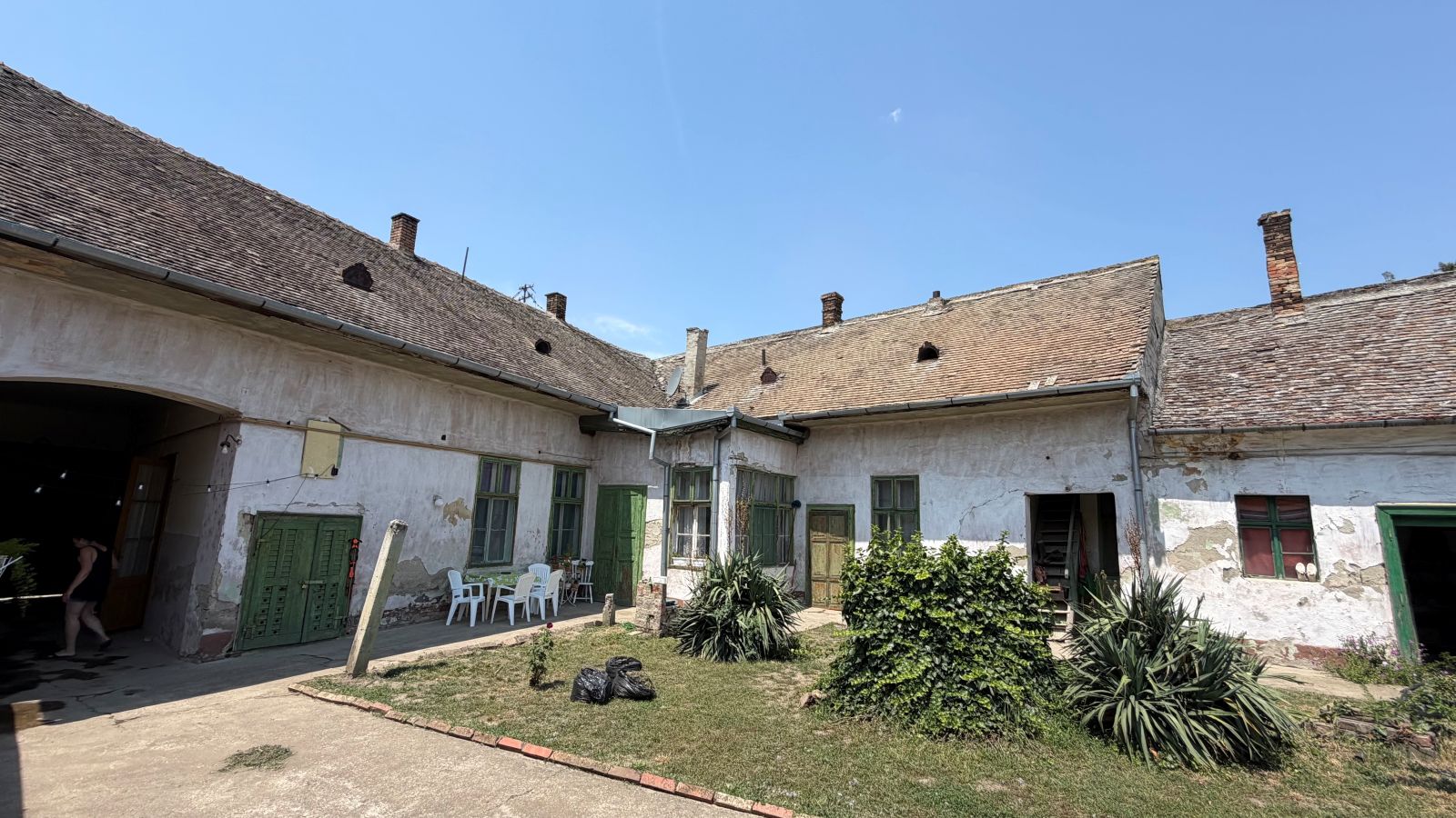 Salonska kuća u centru grada k_2067